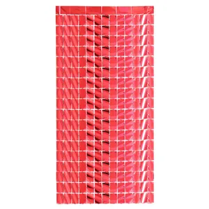 Détails de paillettes carrées rouges scintillantes pour rideau mural de fête