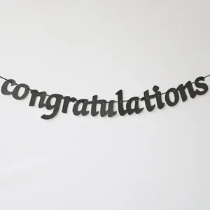 Bannière de félicitations noire à paillettes pour décoration de fête de remise