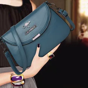 Mode Vrouwen PU Leer Schoudertas Grote Capaciteit Crossbody Tas Met Kangoeroe Metalen Logo Voor Moeders Dagelijks Gebruik