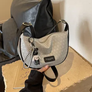 Women Fashion Hobo Bag Star Jacquard Pattern Shoulder Crossbody Bag With Bear Pendant Trendy Niche Luxury Dumpling Purse