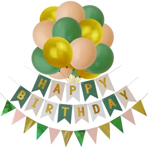 Dettaglio del set di palloncini verde oliva e oro con striscione Happy Birthday decorativo
