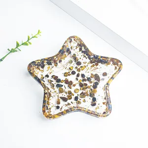 Bandeja en forma de estrella con piedras de ojo de tigre y pan de oro decorativa