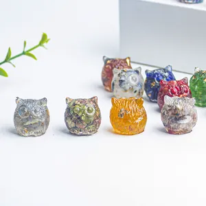 Figuras de búho hechas a mano con cristales naturales y resina para decoración