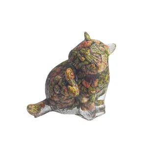 Statuina gatto seduto in resina con pietre di cristallo colorate per decoro scrivania
