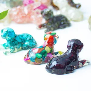 Natural crystal gravel resin dog figurines for home and office tabletop decoration