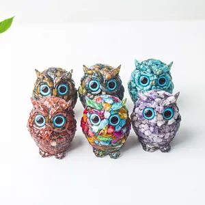 Lot de six figurines de hibou en résine artisanale avec gravier de cristaux naturels colorés