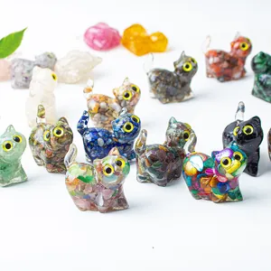 Figurine chat artisanale en résine et pierres naturelles pour décoration de bureau