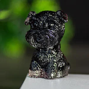Miniatur Schnauzer Figur aus schwarzem Kristallharz mit glitzernder Textur