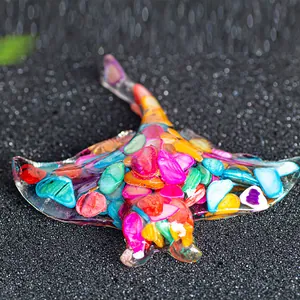 Natural Crystal Chips Resin Manta Ray Sculpture Devil Ray Marine Life Decor Crystal Filled Sea Animal Figurine Home Decor