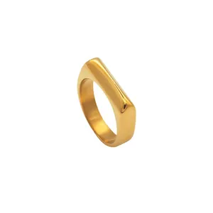 Minimalist 18K gold plated stainless steel punk signet ring with flat rectangular top