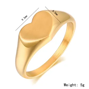 Gold minimalist heart ring in stainless steel with brushed finish and 9.2mm dimensions