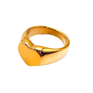 Polished 18K gold plated heart signet ring made of durable stainless steel for women