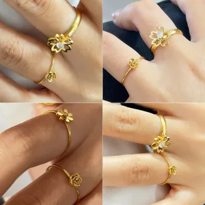 Bague Ouverte en Acier Inoxydable Motif Fleur pour Femme Minimaliste Rose Marguerite Zircone Incrustée Bijoux de Doigt Ajustables Cadeau