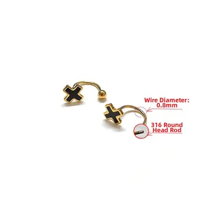 Gouden U-vormige oorbellen met zwart emaille kruis en 0,8 mm 316L roestvrijstalen pins
