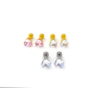 Trois paires de boucles d'oreilles cœur en cristal avec fermoir à vis sécurisé