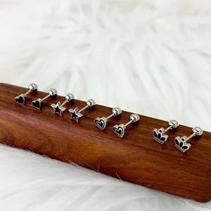 Lot de boucles d'oreilles minimalistes en acier inoxydable en forme de cœur et étoile