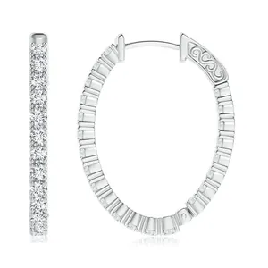Elegante silberne ovale Creolen mit Pavé-Zirkonia und klassischen Vintage-Wolkenreliefmustern