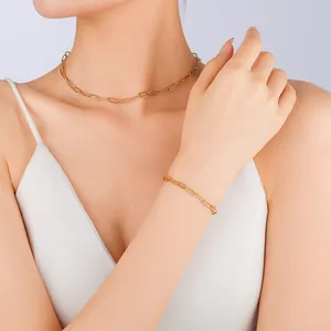 Parure de bijoux pour femme collier et bracelet à maillons trombone en acier doré