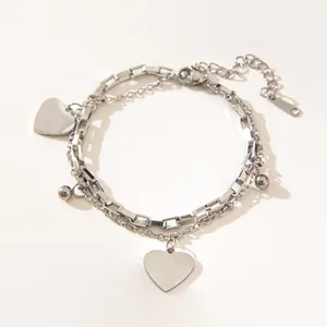 Bracciale a doppio strato in acciaio inossidabile 18K con ciondoli a cuore e sfere