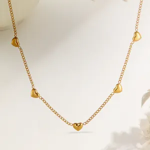 Collana con Pendente a Cuore in Acciaio al Titanio Placcato Oro Minimalista Set Bracciale Cuore per Donna Gioielli Regalo