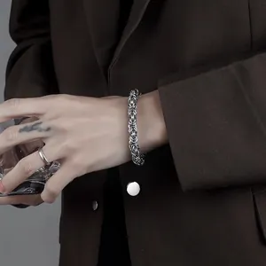 Herren Retro Silber gewebtes Byzantinisches Stahlarmband und minimalistischer Ring