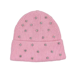 Gorro de punto rosa para mujer con brillantes de imitación y borde ancho doblado para invierno