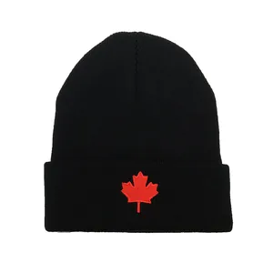 Women Men Canada Red Maple Leaf Embroidery Knit Beanie Hat Winter Warm Ribbed Skull Cap Casual Outdoor Headwear Black