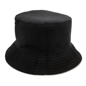Reversible bucket hat with space planet print in black cotton twill for sun protection