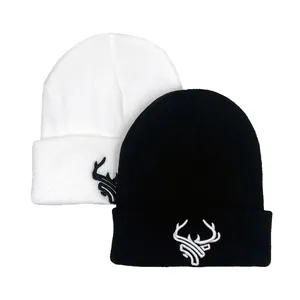 Winter Warm Knitted Beanie Hat With Deer Head Embroidery For Men Women Acrylic Cuff Daily Outdoor Fashion Beanie