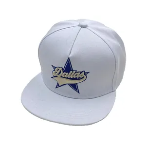 Λευκό καπέλο snapback Dallas με μπλε αστέρι και λευκό κεντημένο ανάγλυφο σχέδιο