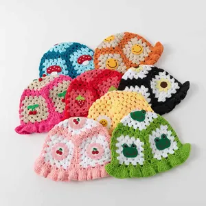 Cappello da Pescatore in Maglia a Uncinetto Fatto a Mano per Donna Bordo Ondulato Ciliegia Rana Fungo Sorriso Girasole
