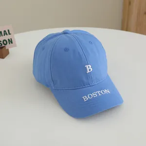 Casquette de baseball en coton bleu clair pour enfant avec broderie Boston et lettre B