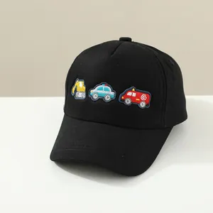 Casquette de baseball noire pour enfants avec broderies de voitures et d'excavateurs