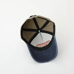 Detail der Innenseite einer Kinder-Baseballkappe mit Fire Safety Stickerei und Schnalle