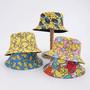 Cappello a secchiello alla moda con stampe di anatre colorate in tela di cotone