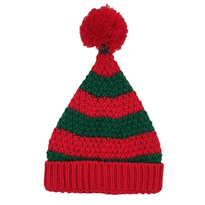 Festliche Weihnachtsstrickmütze mit rot-grünen Streifen und weichem rotem Pompon