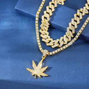Juego de Collar con Colgante en Forma de Diamante Hip-hop Iced Out Para Hombres Mujeres Aleación de Zinc Strass Eslabón Cubano Joyería