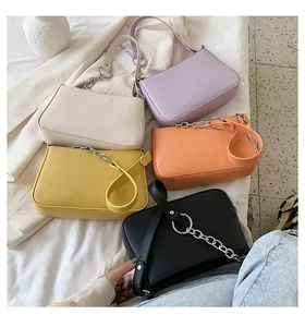 Colección de bolsos de hombro rectangulares minimalistas de PU en cinco colores vivos