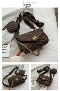 Détails du sac bandoulière marron foncé matelassé avec fermoir doré et mini pochette ronde