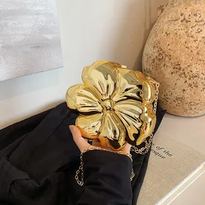 Borsa da Sera a Forma di Fiore Metallico per Donna Pochette in Acrilico con Catena a Tracolla per Matrimonio Festa Mini Borsa