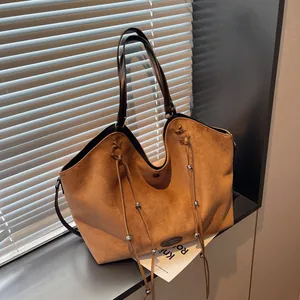 Large Capacity Korean Style Suede Look PU Tote Bag For Women Minimalist Commuter Shoulder Bag With Tassel Drawstring