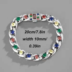 Dettaglio del bracciale a catena cubana da 10mm con zirconi colorati e misura 20cm