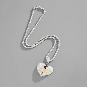 Pendentif coeur brisé hip hop avec pansement et chaîne torsadée en argent sertie