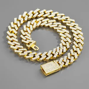Collier Hip Hop en Alliage Strass Chaîne Gourmette Brillant Iced Out Géométrique Bijoux Tendance Pour Hommes Femmes Fête Décor