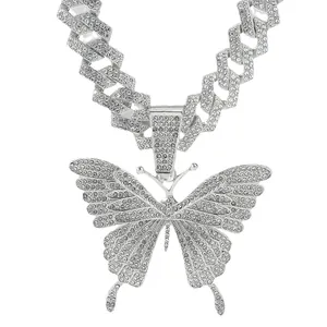 Hiphop halsketting met iced-out vlinderhanger en zilveren cubaanse schakelketting voor unisex