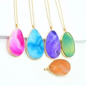 Natural agate slice pendant necklace set with gold plated edges in five vibrant colors