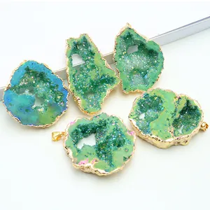 Natuurlijke Agaat Geode Schijf Hanger Vergulde Gouden Rand Onregelmatige Druzy Kristalsteen Voor Sieraden Maken DIY Ketting Bedel