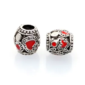 Perles ethniques en argent avec cœurs rouges émaillés pour bracelet DIY tendance