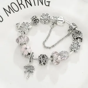 Pulsera DIY con cuentas rosas, colgante de palmera y dijes Love en cadena de serpiente