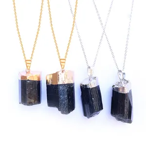 Pendente in Tormalina Nera Grezza Naturale Forma Irregolare Pietra Curativa Galvanizzato Oro Argento Pendant Only (Without Chain)